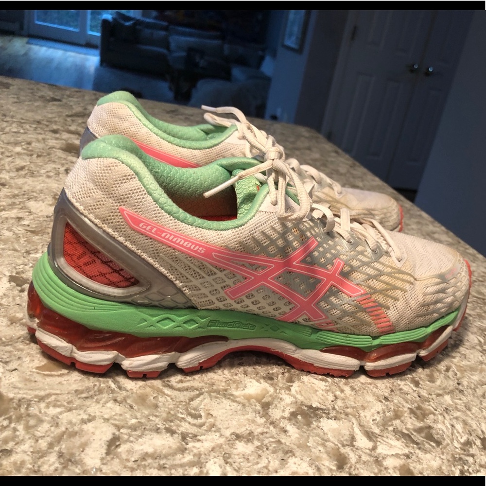 Pair of used and little yellowing oasis sneakers